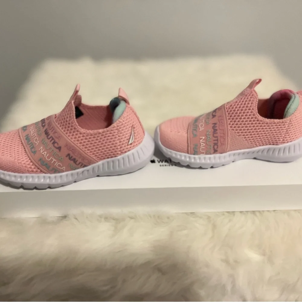 New baby size 5 Nautica sneakers